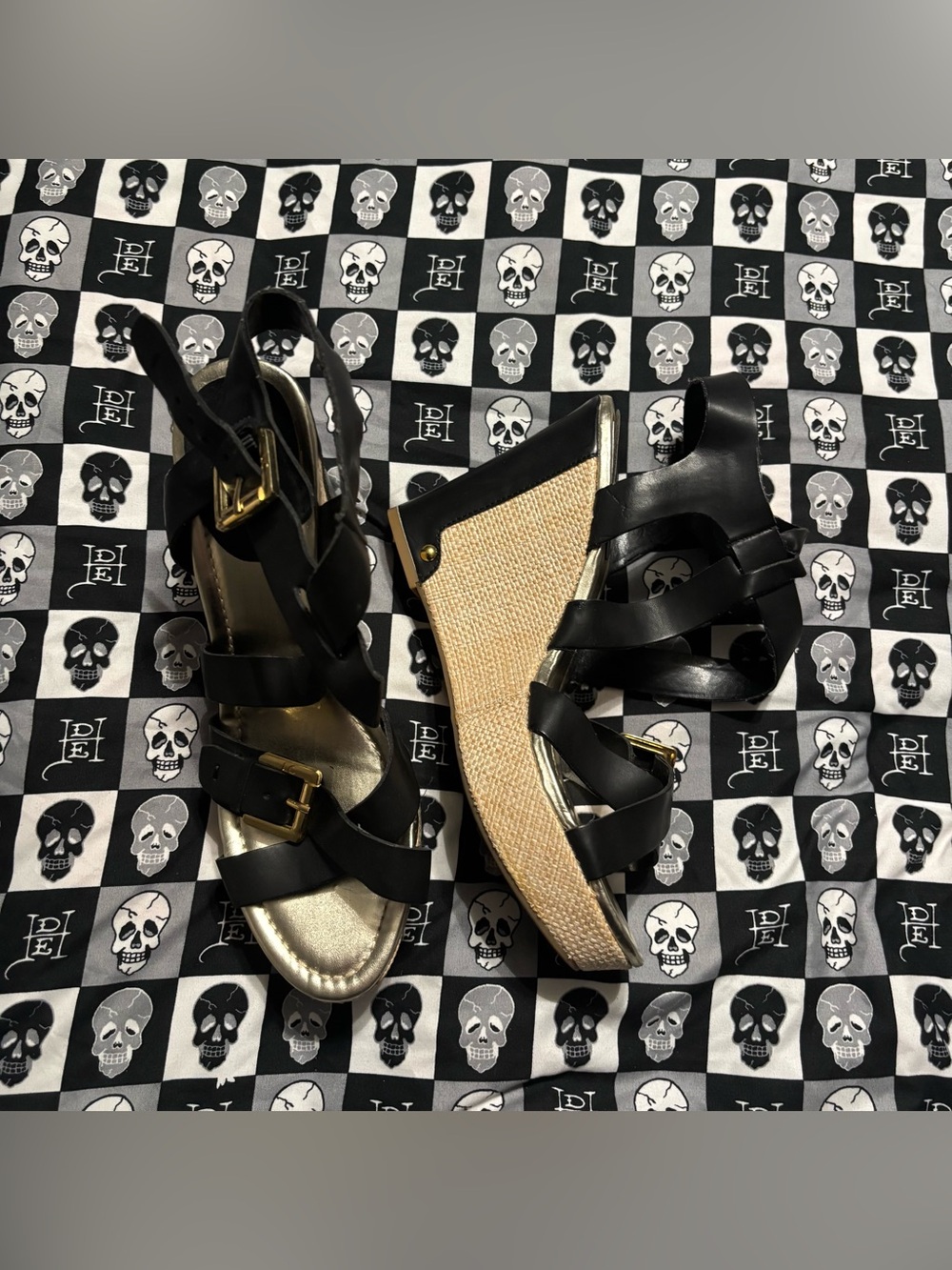 Liz Claiborne Black and Beige Peep Toe Wedges